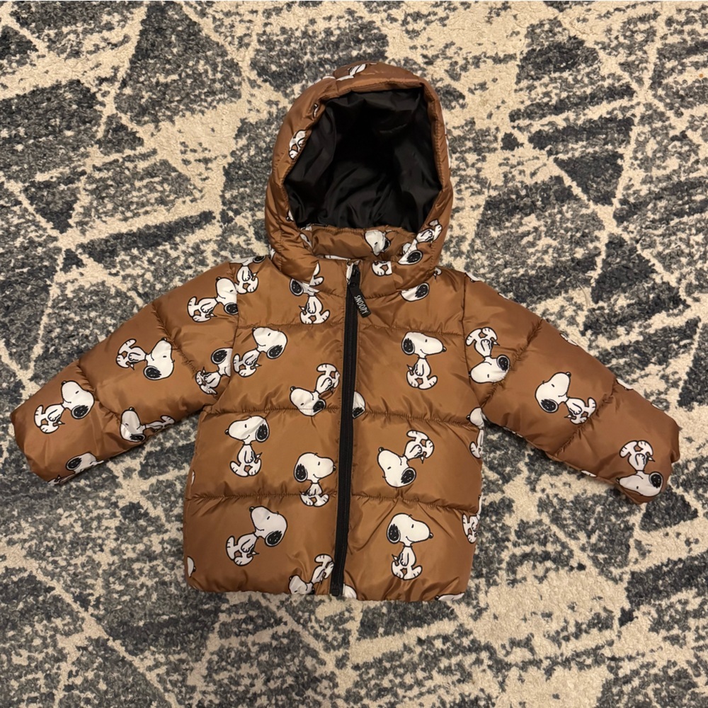 Brown Puffer Jacket with Snoopy print